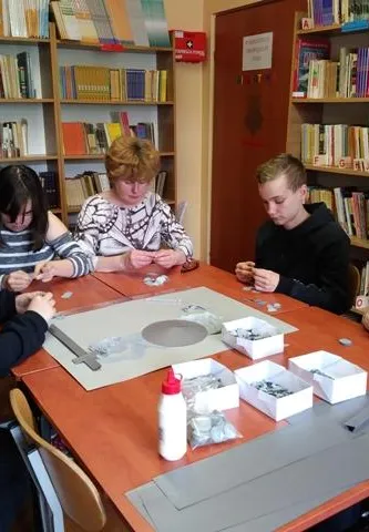 SYRENKA WARSZAWSKA Z ORIGAMI