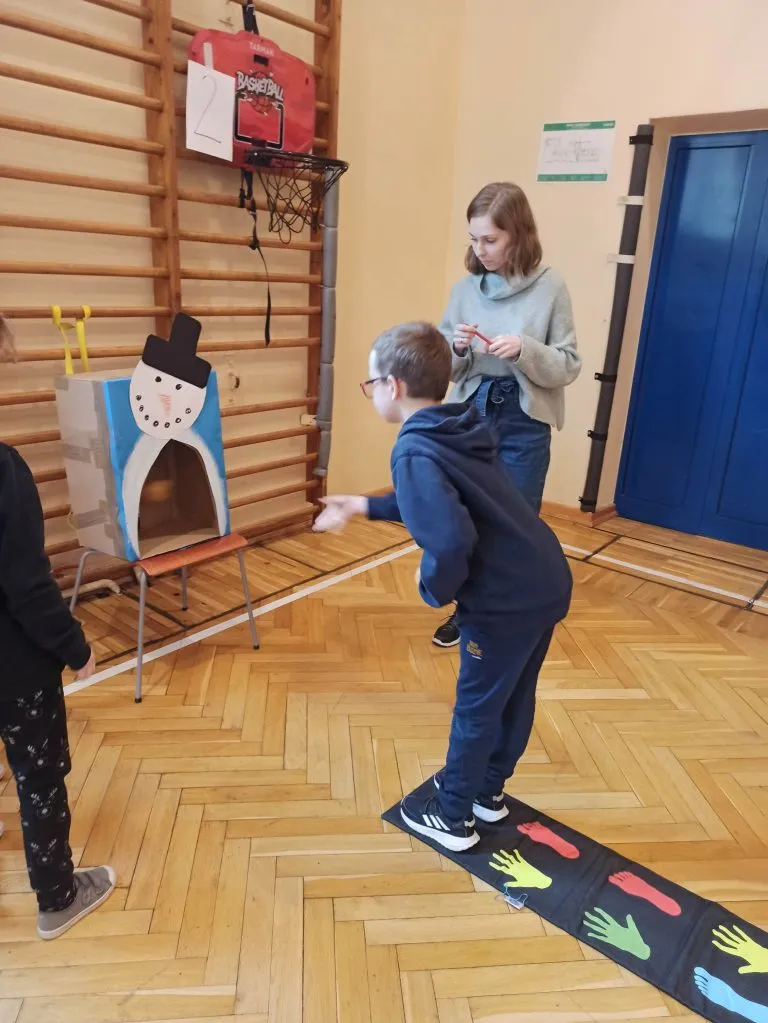 Cztery pory roku. Kreatywne gry i zabawy