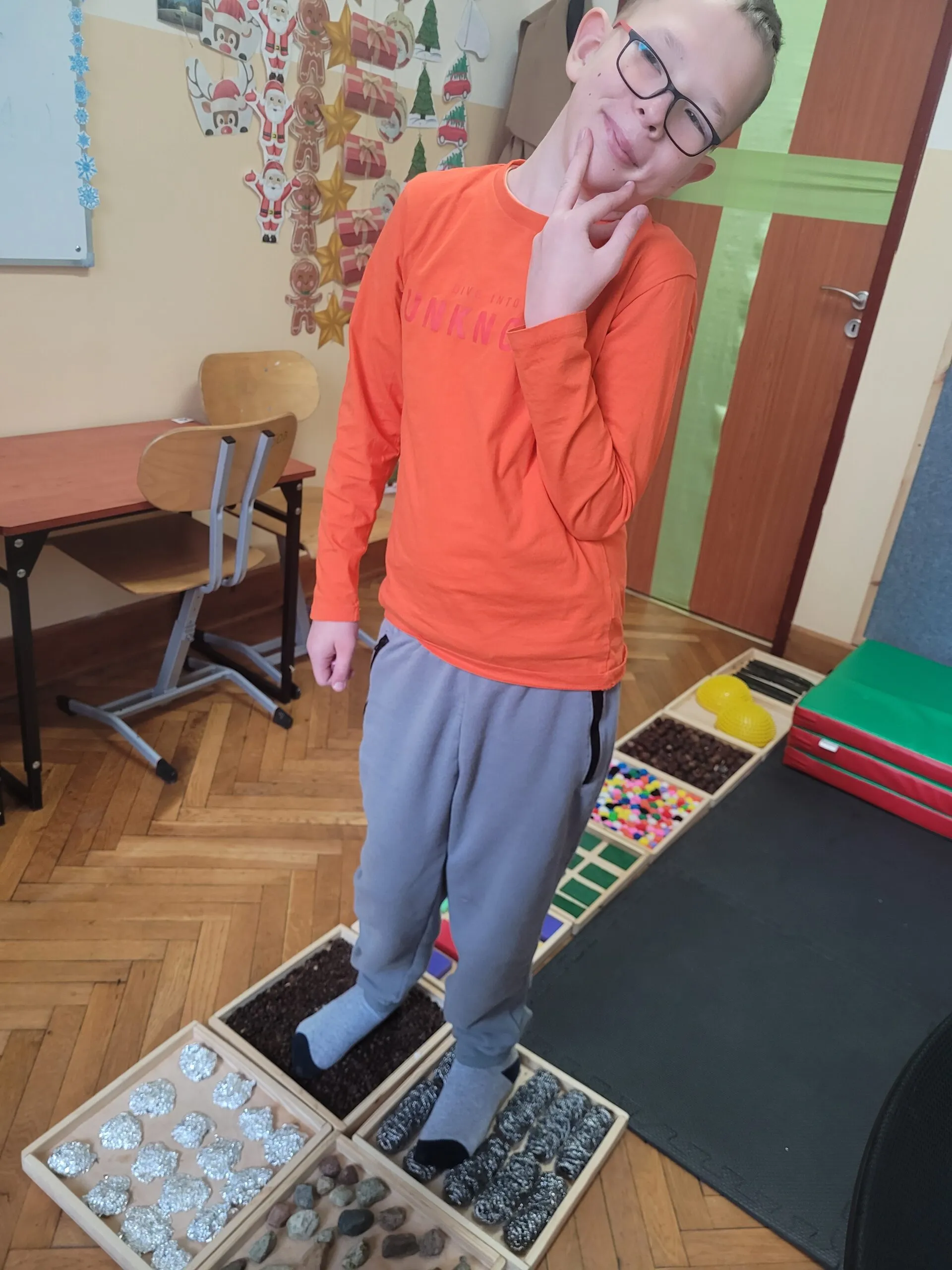 Logopedyczna ścieżka sensoryczna