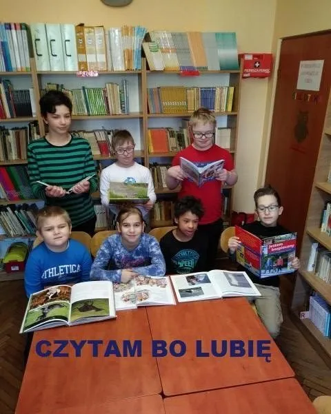 Z ŻYCIA BIBLIOTEKI SZKOLNEJ