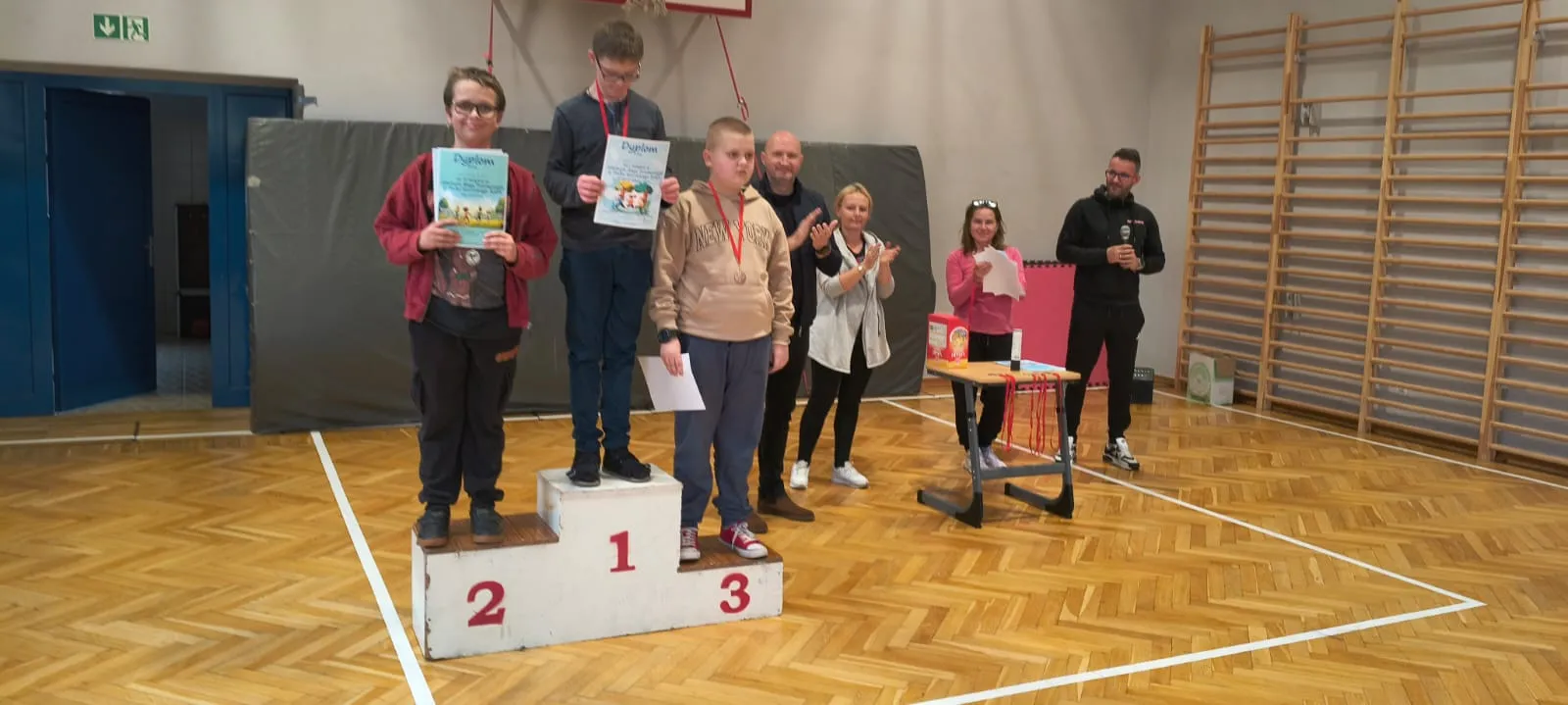 rozdanie dyplomów